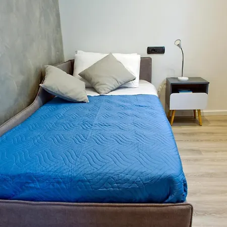 Per Voi-tre Minuti Dal Apartment *