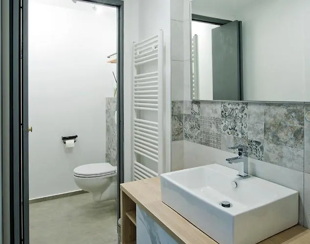 Per Voi-tre Minuti Dal Appartement